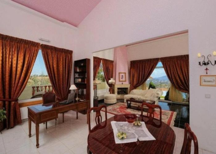 EXPLOR Mansion - Inclusive Experience