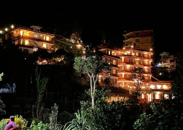 Gaia Holiday Home