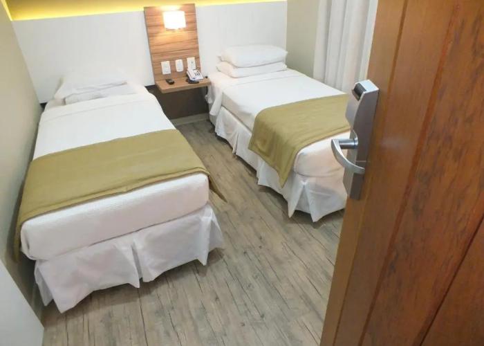 JB Palace Hotel