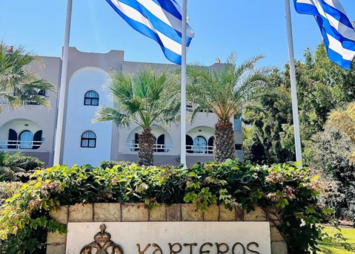 Karteros Hotel