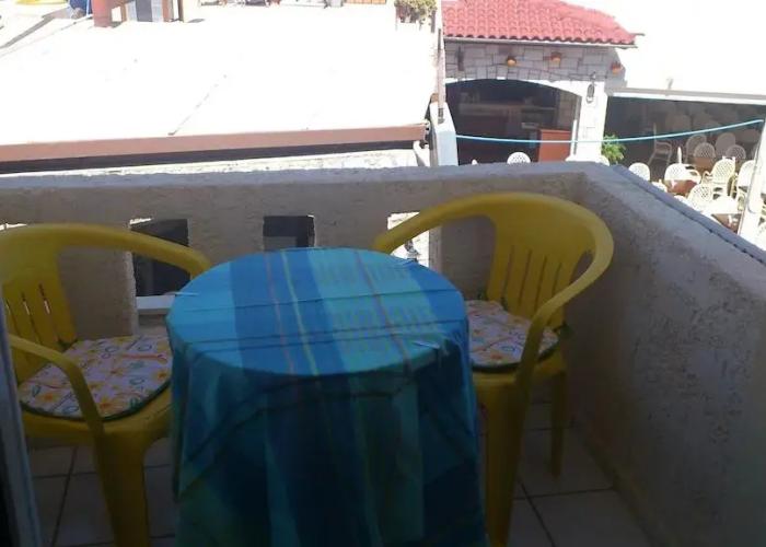Standard big Room Apartment in Blue Aegean With Shared Pool, Kitchen and Ac