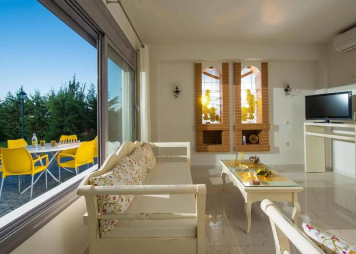 Danae's Luxury Villas