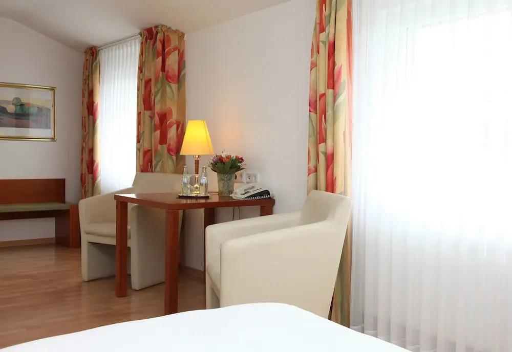 фото Hotel Engbert
