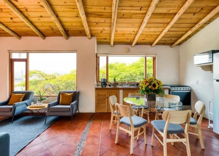 Luxury 3BR Cabin, Lakeview in Valle de Bravo