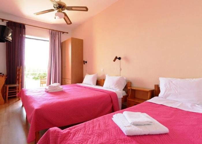 Pharos Rooms Hotel