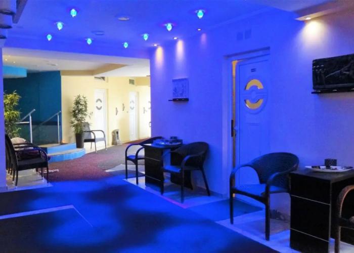 9 Queens Spa Hotel