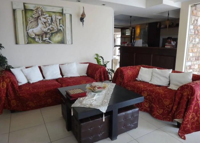 9 Queens Spa Hotel