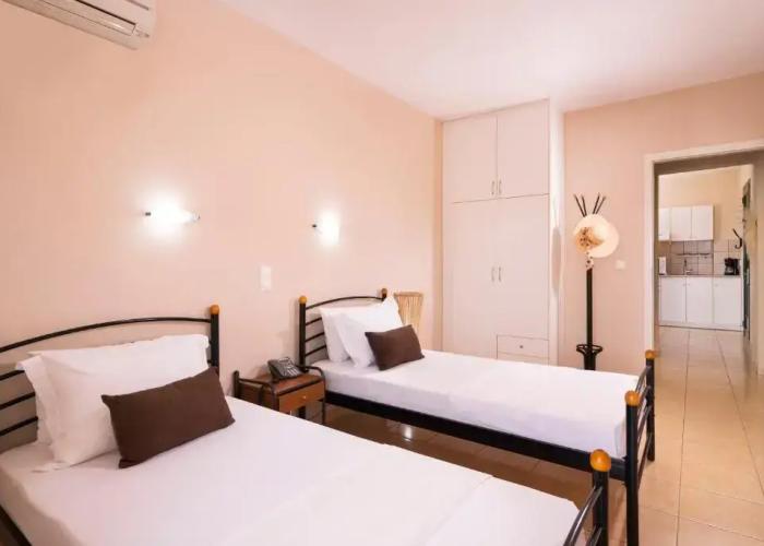 Sagini Hotel