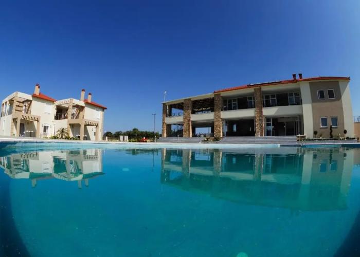 Antonios Village Hotel & Apartments