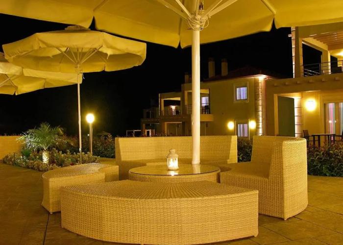 Antonios Village Hotel & Apartments