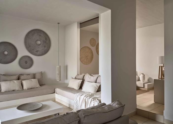 The Bay Hotel & Suites