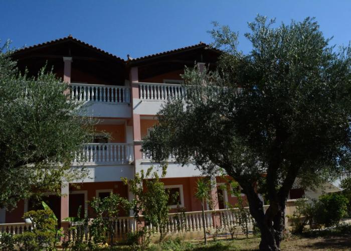 Arazzo Apartments