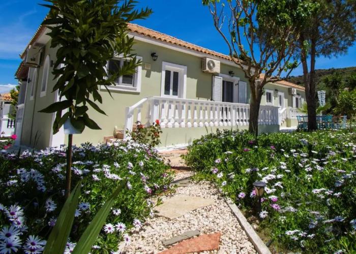 Villas Margaris