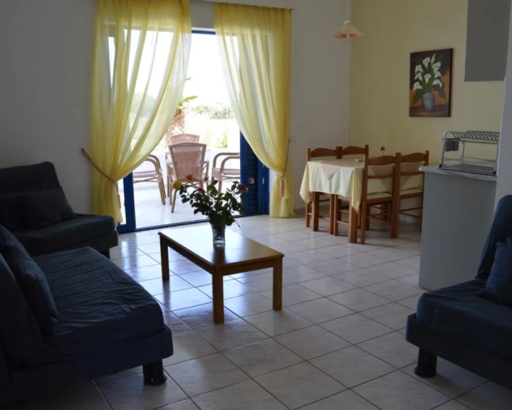 фото Oasis Hotel Kyparissia