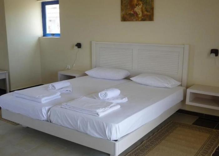 Oasis Hotel Kyparissia