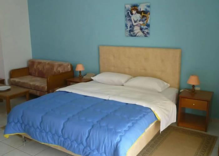 Oasis Hotel Kyparissia