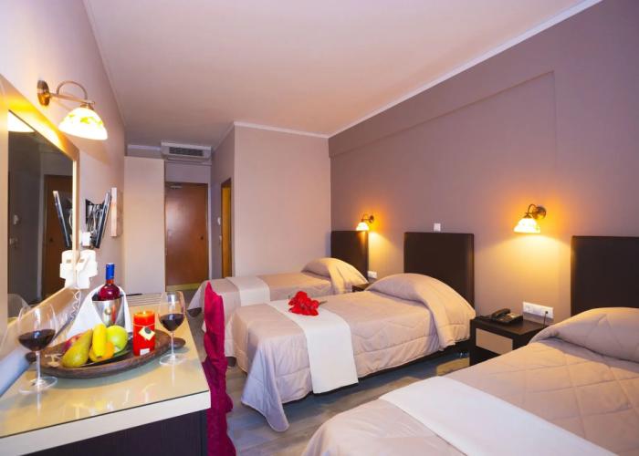 Kyparissia Beach Hotel