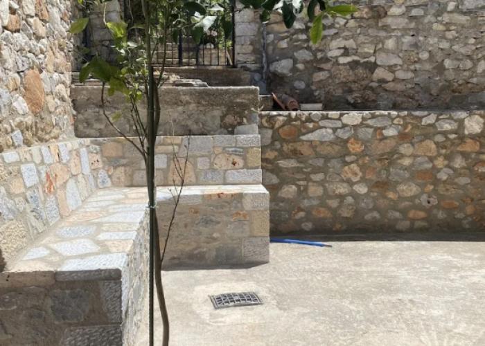 Trahila stone house