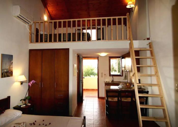 Hotel Xenios