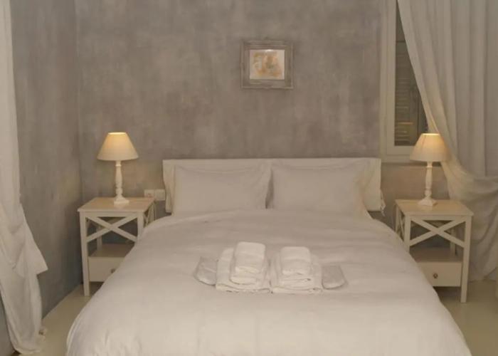 Katikies Manis