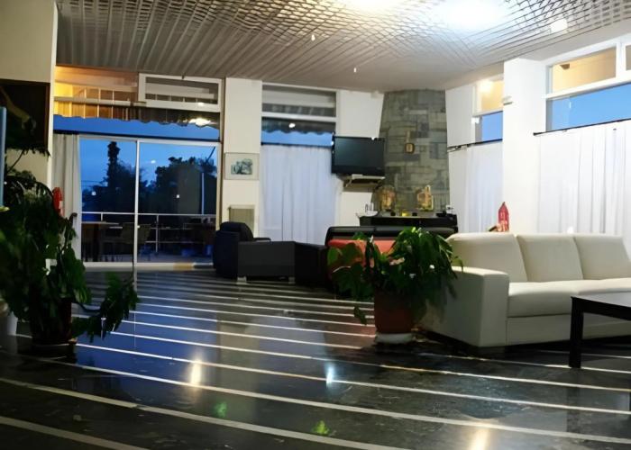 Kardamili Beach Hotel