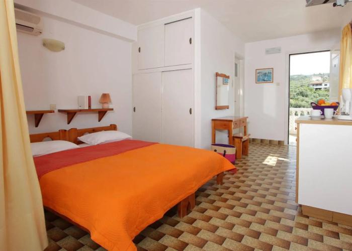 Apollon Apartments