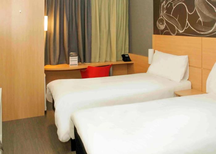 ibis Jatai