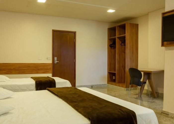 Lindoya Hotel