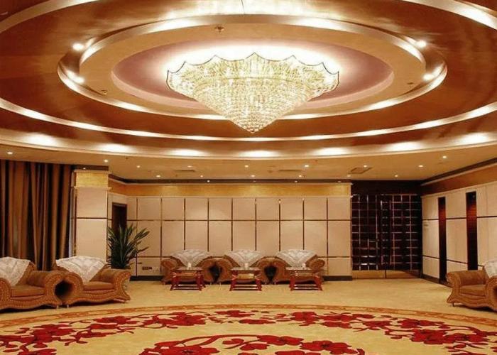Riverside International Hotel