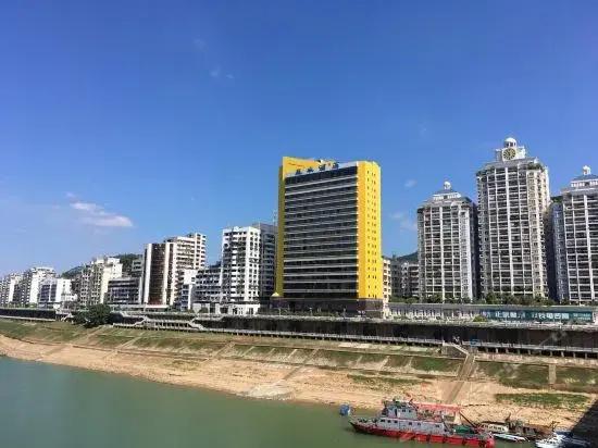 Lijing Hotel (Qilou city three general store)