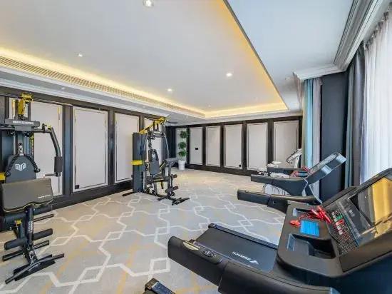 Xana Hotelle (Wuzhou Teng County Weilin City Plaza)