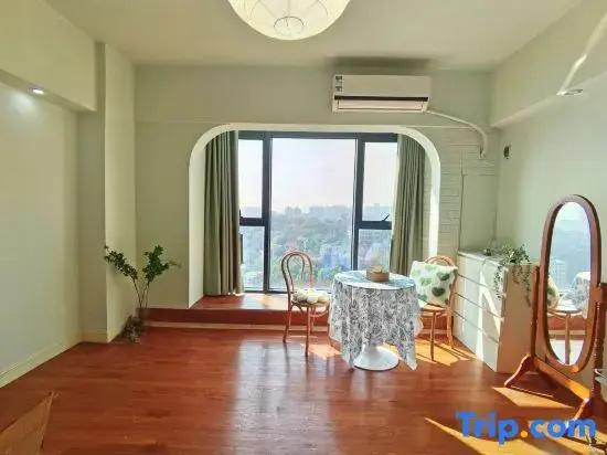 Yuzhou Child Apartment