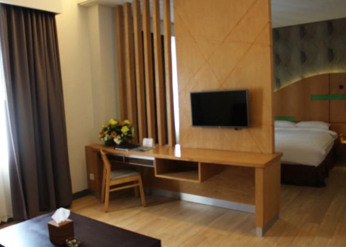 ILLIRA Lite Praya Lombok