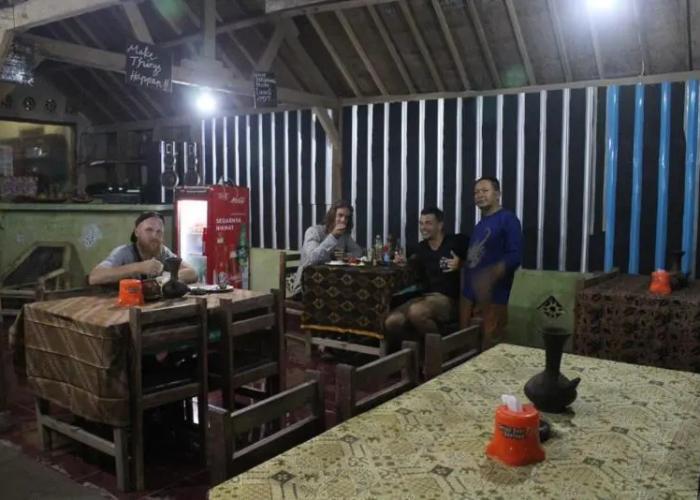 Duyung Rooms And Resto By Zuzu