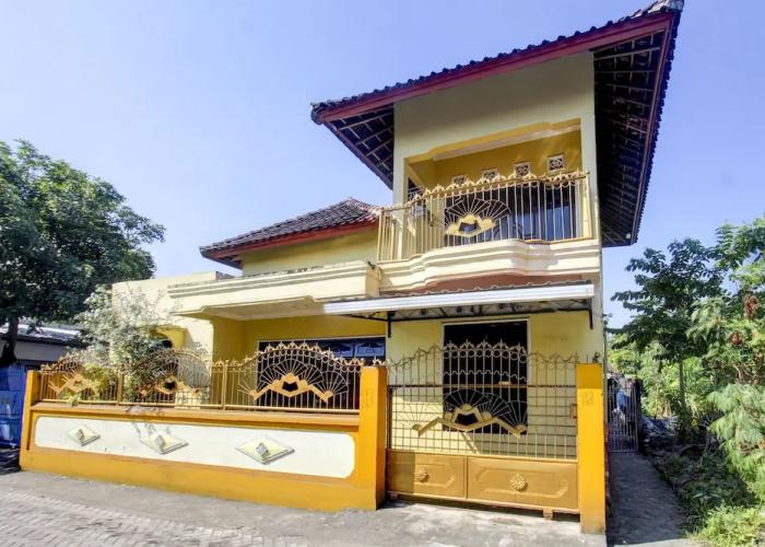 OYO Life 92846 Kost Putra Griya Eka