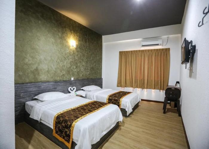 New Dawn Hotel