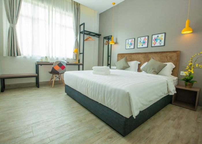 Bzz Hotel