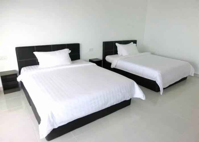 Kukup Xiang Holiday Home