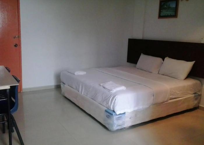 OYO 90494 Sam Huat Hotel
