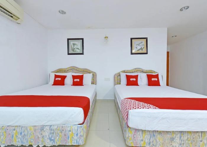 OYO 90494 Sam Huat Hotel