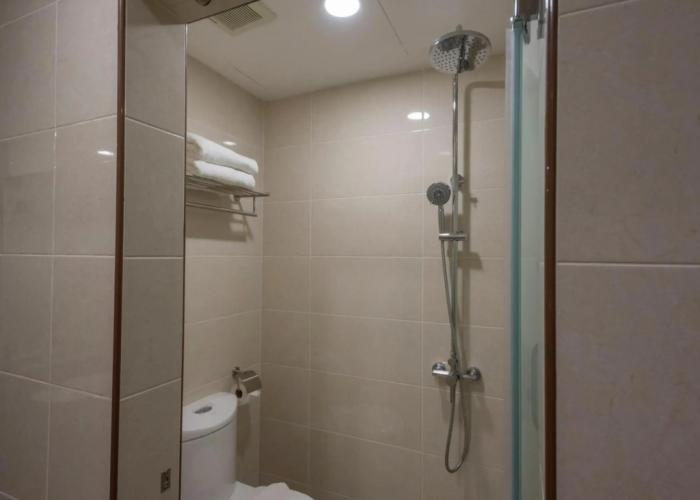 Hotel Holmes Gelang Patah