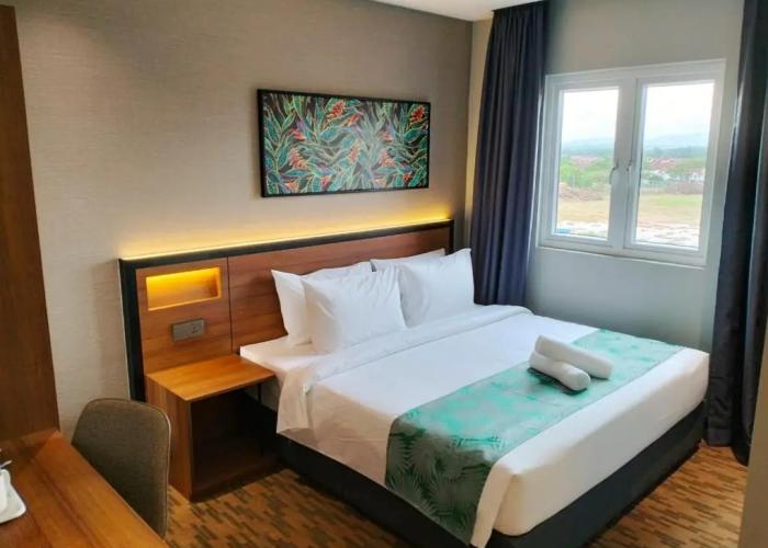 Nb Hotel