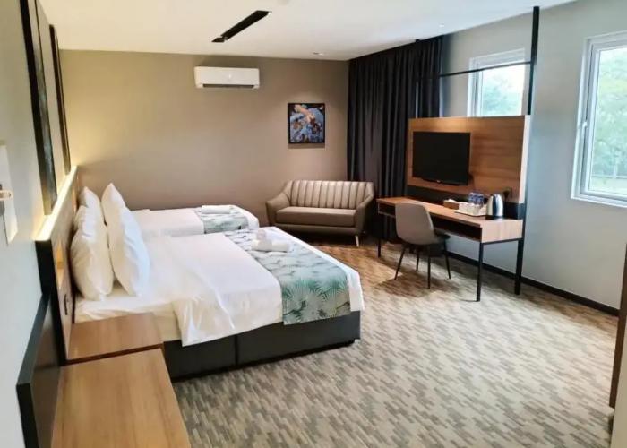 Nb Hotel