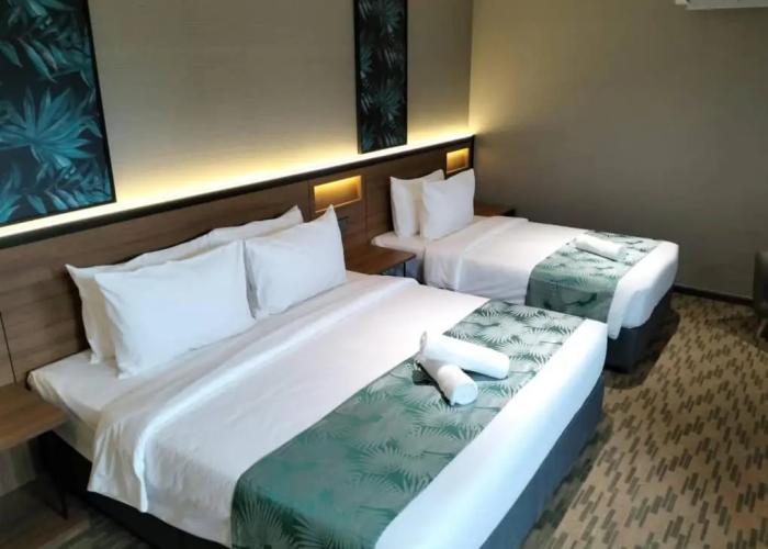Nb Hotel