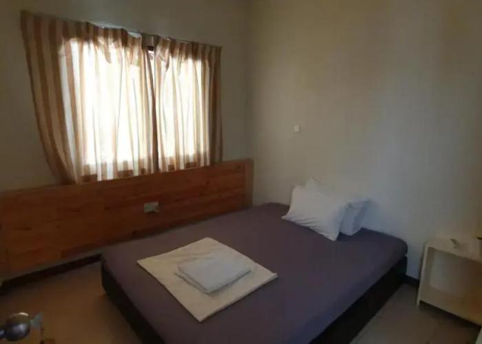 Surf Deck Guest House