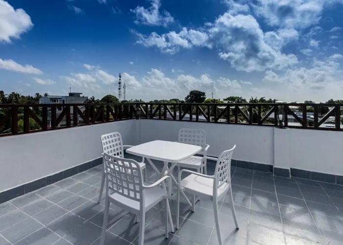 Batuta Maldives Fourson Guest house