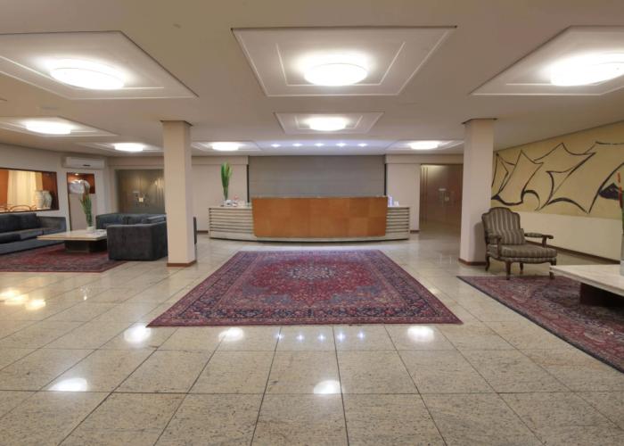 Hotel Crystal