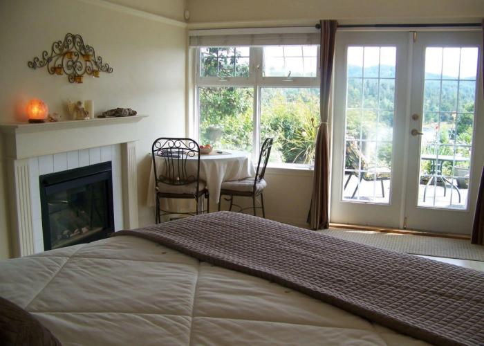Moonlit Cove B&B