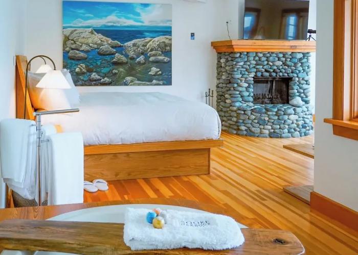 Sooke Harbour House