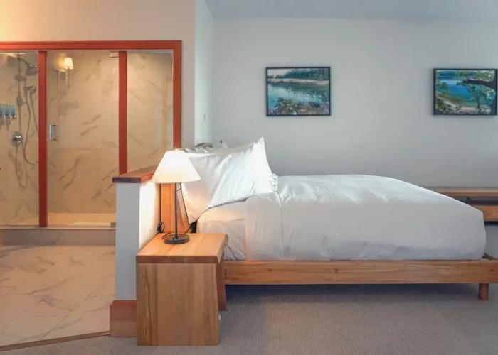Sooke Harbour House